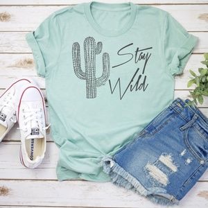 Stay Wild Graphic Tee in Mint